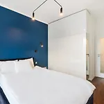 Apartamento Navy Blue By Bookinghost Varsovia