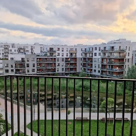 Navy Blue By Bookinghost アパート