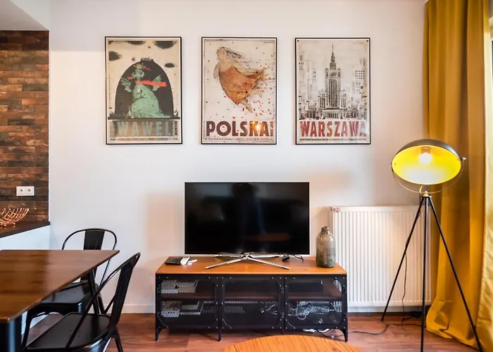 Navy Blue By Bookinghost Apartman *